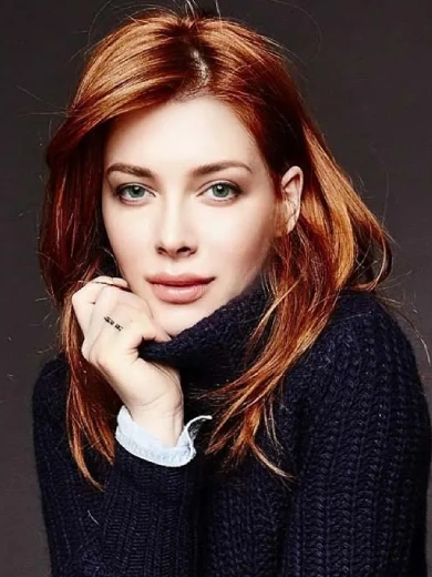 Elena Satine